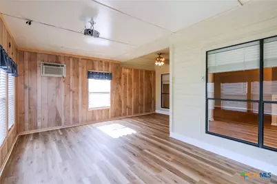 114 Bridle Lane, Victoria, TX 77904 - Photo 12