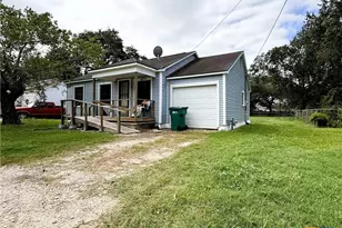 608 Hackberry, Ganado, TX 77967 - Photo 20