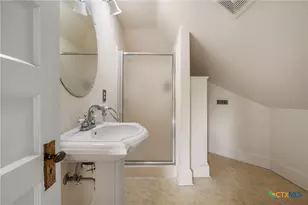 701 N Maple Ave, Hubbard, TX 76648 - Photo 22