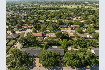 307 E Zenith Avenue, Temple, TX 76501 - Photo 30