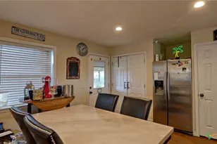 939 Pine Dr, Caldwell, TX 77836 - Photo 10