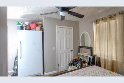 939 Pine Drive, Caldwell, TX 77836 - Photo 10