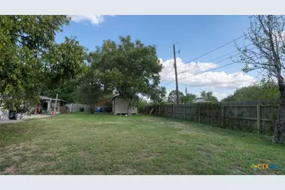 939 Pine Drive, Caldwell, TX 77836 - Photo 16