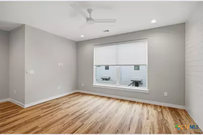 1208 N Academy Avenue #3204, New Braunfels, TX 78130 - Photo 16