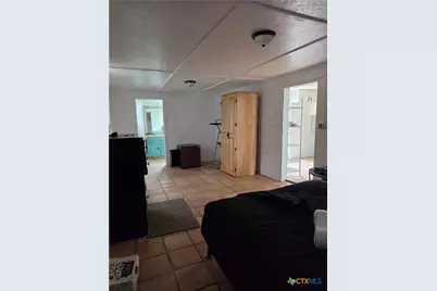 503 E Dallas Avenue, Seadrift, TX 77983 - Photo 20