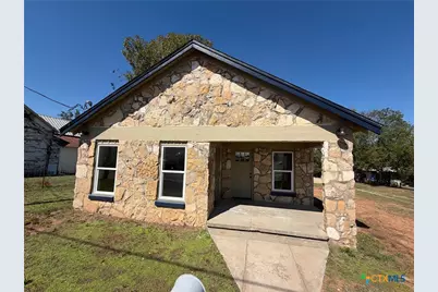 511 Saunders Street, Gatesville, TX 76528 - Photo 1