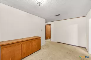 1210 E Gonzales St, Yoakum, TX 77995 - Photo 16