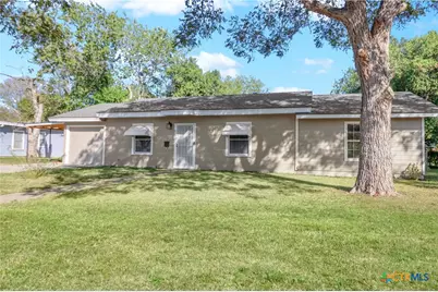 433 Wallace Street, Seguin, TX 78155 - Photo 28