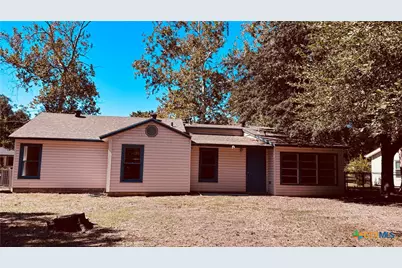 213 Romberg Street, Seguin, TX 78155 - Photo 34