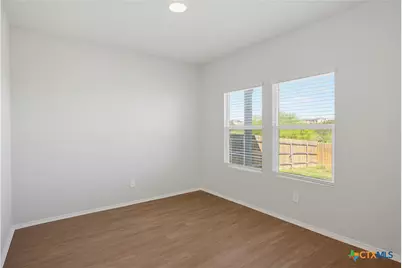221 Calgary Lane, San Marcos, TX 78666 - Photo 10