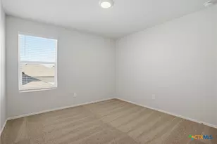 221 Calgary Ln, San Marcos, TX 78666 - Photo 22