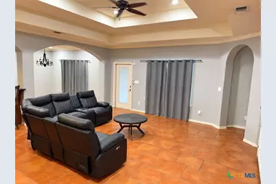216 Amberglow Court, Victoria, TX 77904 - Photo 2