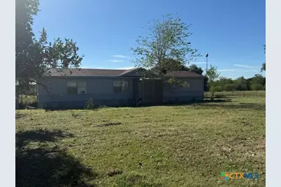 2607 Fm 318, Yoakum, TX 77995 - Photo 2