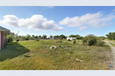 6616 Fm 725, New Braunfels, TX 78130 - Photo 8