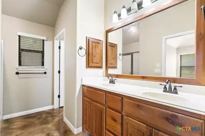 2015 Sungate Drive, New Braunfels, TX 78130 - Photo 12