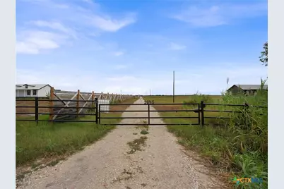 1645 Scull Road, San Marcos, TX 78666 - Photo 4