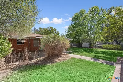 106 N 1st Street, Little River Academy, TX 76554 - Photo 20
