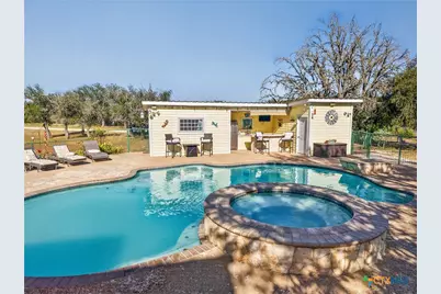 3320 Privilege Creek Road, Pipe Creek, TX 78063 - Photo 6