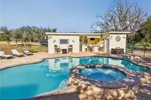 3320 Privilege Creek Rd, Pipe Creek, TX 78063 - Photo 6