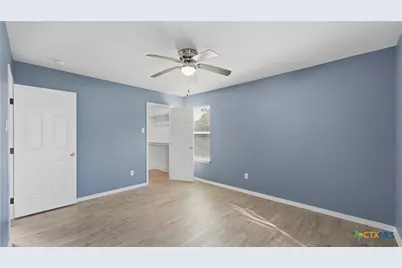 815 Fourth Street, Seguin, TX 78155 - Photo 14
