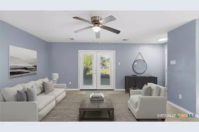 815 Fourth Street, Seguin, TX 78155 - Photo 2