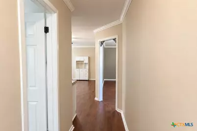 508 Suzanne Street, Edna, TX 77957 - Photo 8
