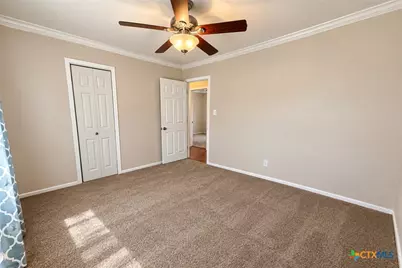 508 Suzanne Street, Edna, TX 77957 - Photo 10
