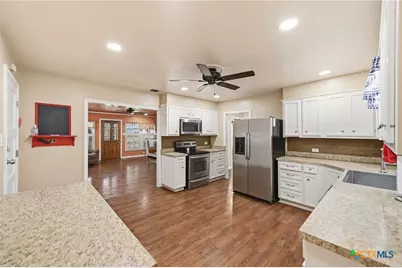 312 Gerald Drive, Blanco, TX 78606 - Photo 8