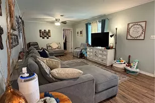 1001 Huck, Cuero, TX 77954 - Photo 6