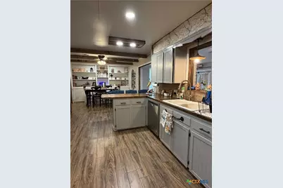 1001 Huck, Cuero, TX 77954 - Photo 4