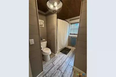1001 Huck, Cuero, TX 77954 - Photo 12