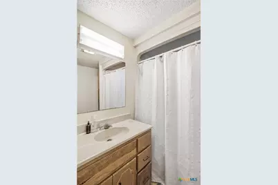 351 Refugio Highway, Victoria, TX 77905 - Photo 24