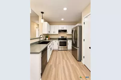 504 E Xavier Avenue, Temple, TX 76501 - Photo 4