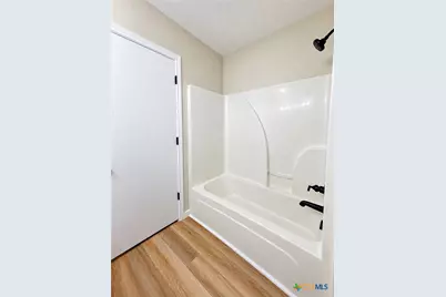 504 E Xavier Avenue, Temple, TX 76501 - Photo 6