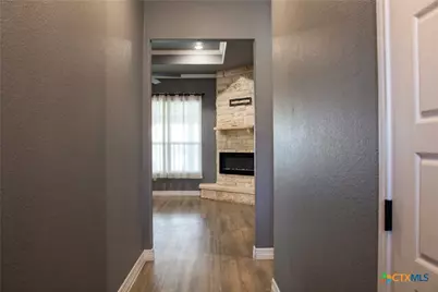 211 Fawn Ridge Drive, Copperas Cove, TX 76522 - Photo 2