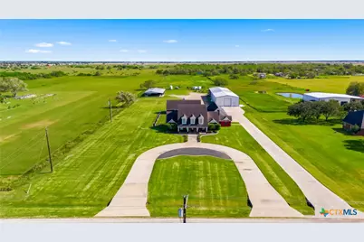 467 Burkhart Road, Victoria, TX 77905 - Photo 2