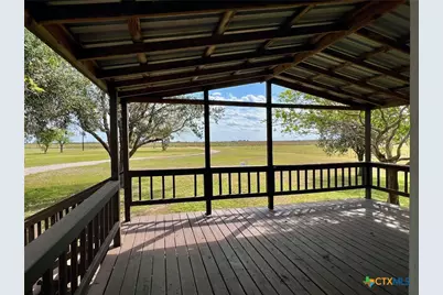 342 County Road 412, Edna, TX 77957 - Photo 4