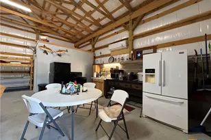 407 W Oakland Ave, Seadrift, TX 77983 - Photo 12