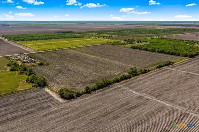 1880 Bayer Road, Victoria, TX 77905 - Photo 6