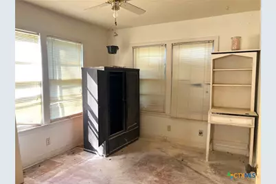 116 Robertson Street, Lolita, TX 77971 - Photo 8
