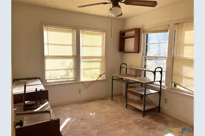 116 Robertson Street, Lolita, TX 77971 - Photo 10