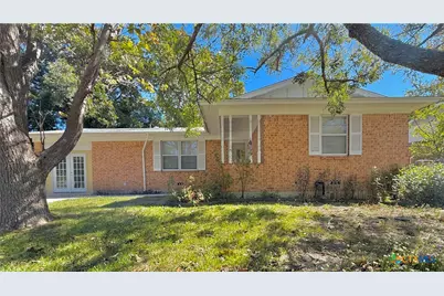 203 Hardeman Street, Copperas Cove, TX 76522 - Photo 2