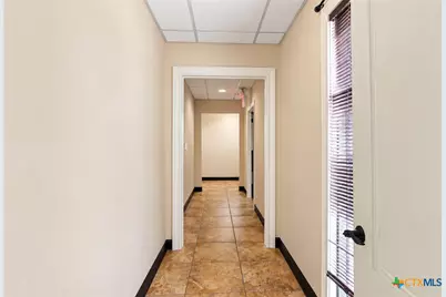 3602 Navarro, Victoria, TX 77904 - Photo 8