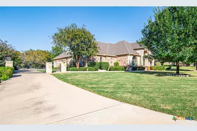 300 Eagle Landing Drive, Belton, TX 76513 - Photo 4
