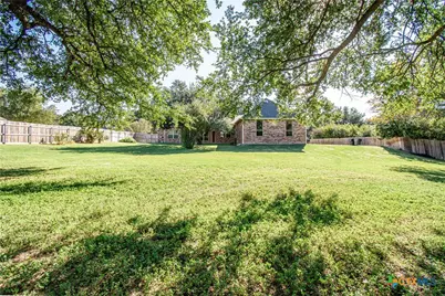 300 Eagle Landing Drive, Belton, TX 76513 - Photo 34