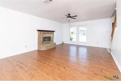 603 Bond Street, Copperas Cove, TX 76522 - Photo 4