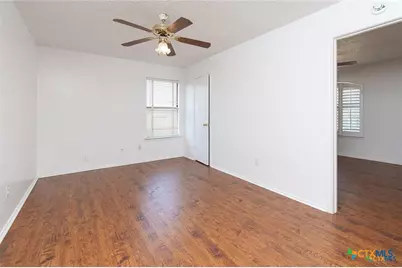 603 Bond Street, Copperas Cove, TX 76522 - Photo 18