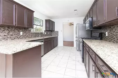 603 Bond Street, Copperas Cove, TX 76522 - Photo 8