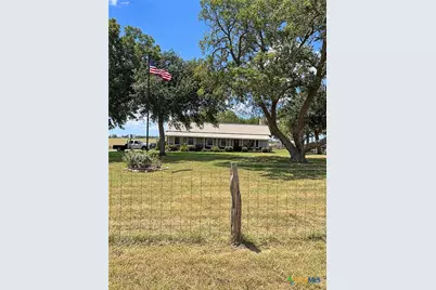 1126 County Road 176, Hallettsville, TX 77964 - Photo 2