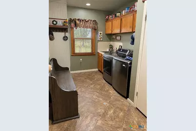 1126 County Road 176, Hallettsville, TX 77964 - Photo 6